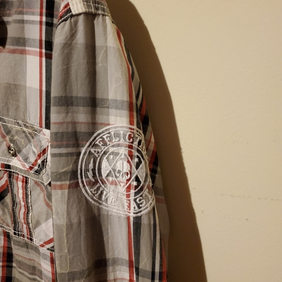 Affliction button down - Picture 2 of 5